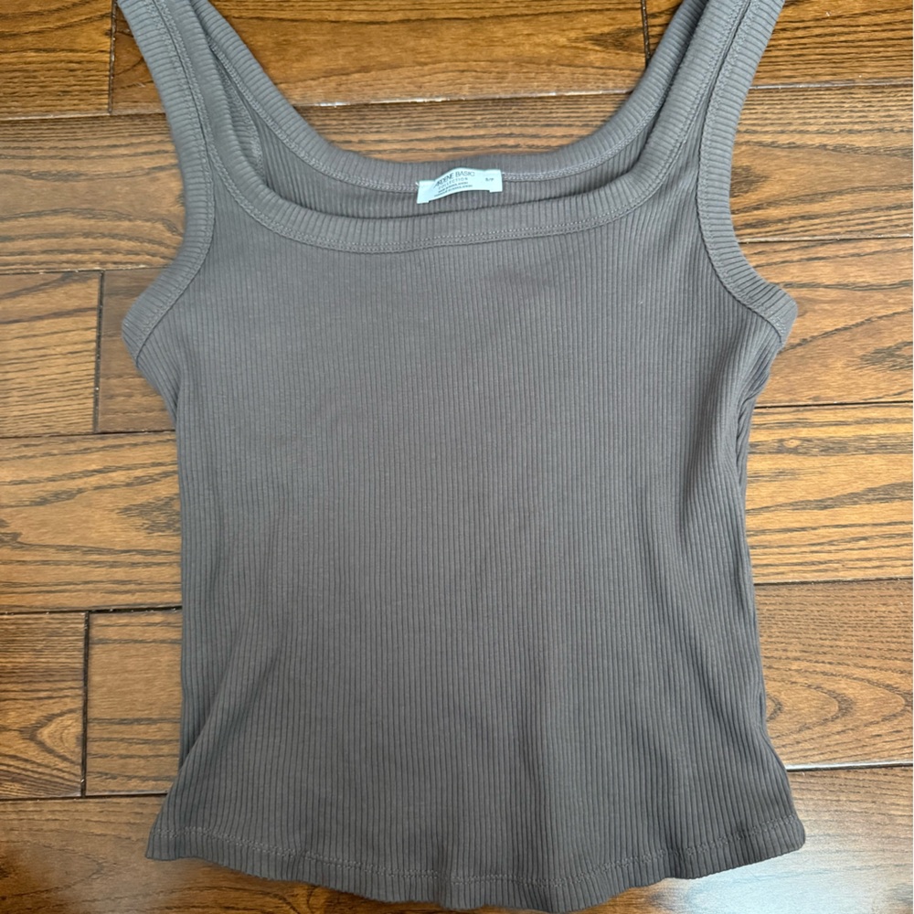Chocolate Ribbed Tank Top - Picture 3 of 4